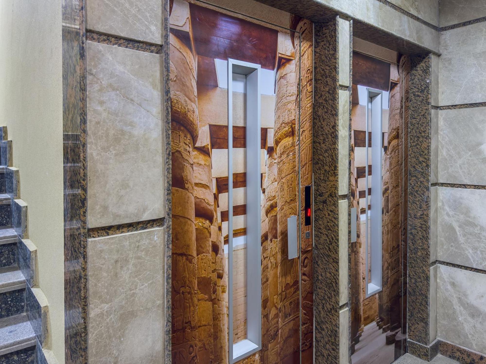 Royal Crown Hotel Giza Pyramids View Kafret el-Gabal Exteriör bild